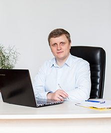Вячеслав, ведущий руководитель проектов 1С